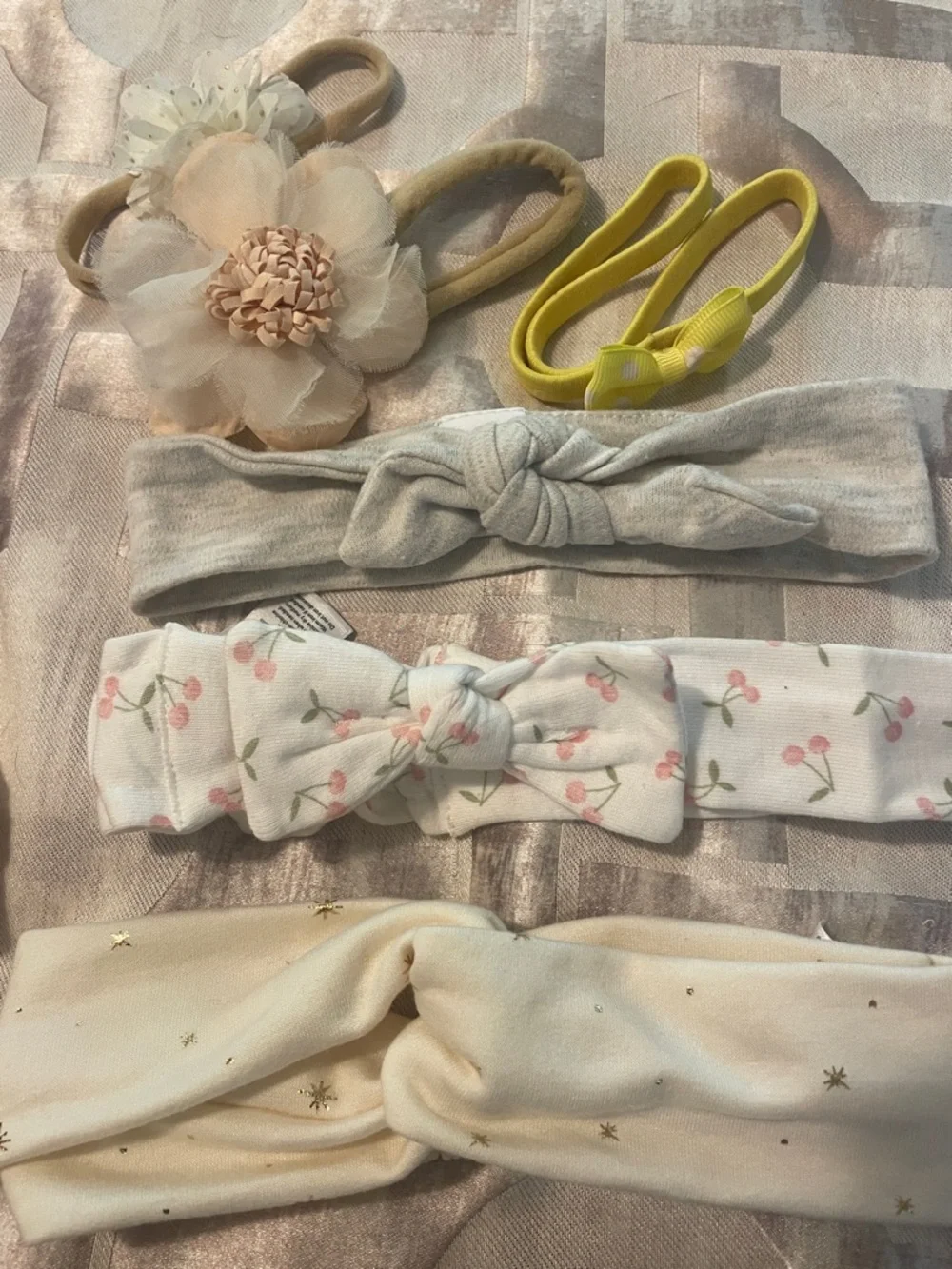 Baby girl Elastic Headband lot 0-18m floral, solid, daisies, solid, hearts, bows